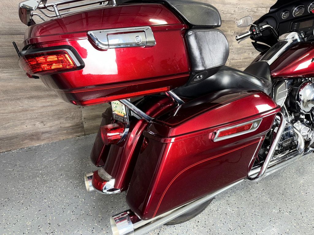 2015 Harley-Davidson FLHTCU Ultra Classic Electra Glide LOW MILES! - 22901907 - 9