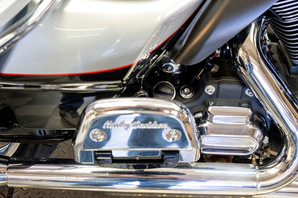 2015 Harley-Davidson FLHTK ELECTRA GLIDE LTD CUSTOM WHEELS/BARS - 22929584 - 32