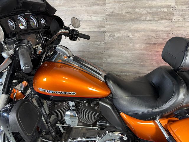 2015 Harley-Davidson FLHTK Electra Glide Ultra Limited SUPER CLEAN! - 23001915 - 11