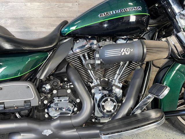 2015 Harley-Davidson FLHXS Street Glide Special LOW MILES! - 22991943 - 5