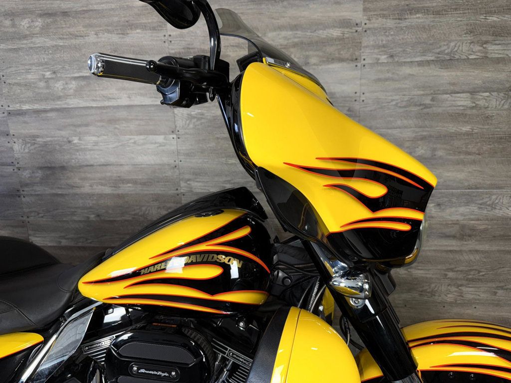 2015 Harley-Davidson FLHXSE CVO Street Glide Special SUPER CLEAN! - 22933841 - 3