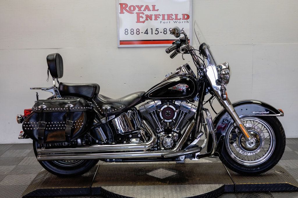 2015 Harley-Davidson FLSTC HERITAGE SOFTAIL NICE UPGRADES!!! - 22969322 | Video 1