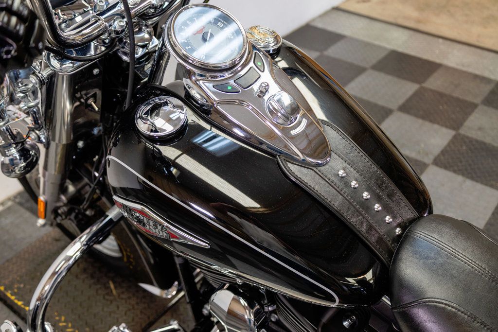 2015 Harley-Davidson FLSTC HERITAGE SOFTAIL NICE UPGRADES!!! - 22969322 - 13