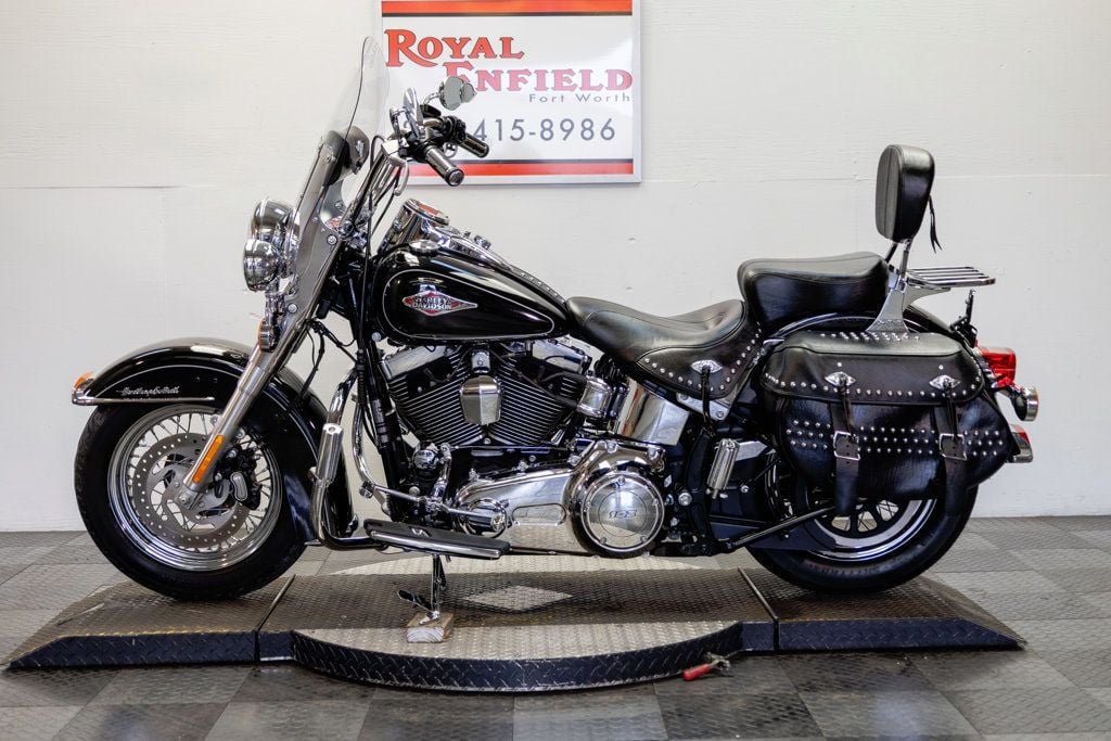 2015 Harley-Davidson FLSTC HERITAGE SOFTAIL NICE UPGRADES!!! - 22969322 | Video 2