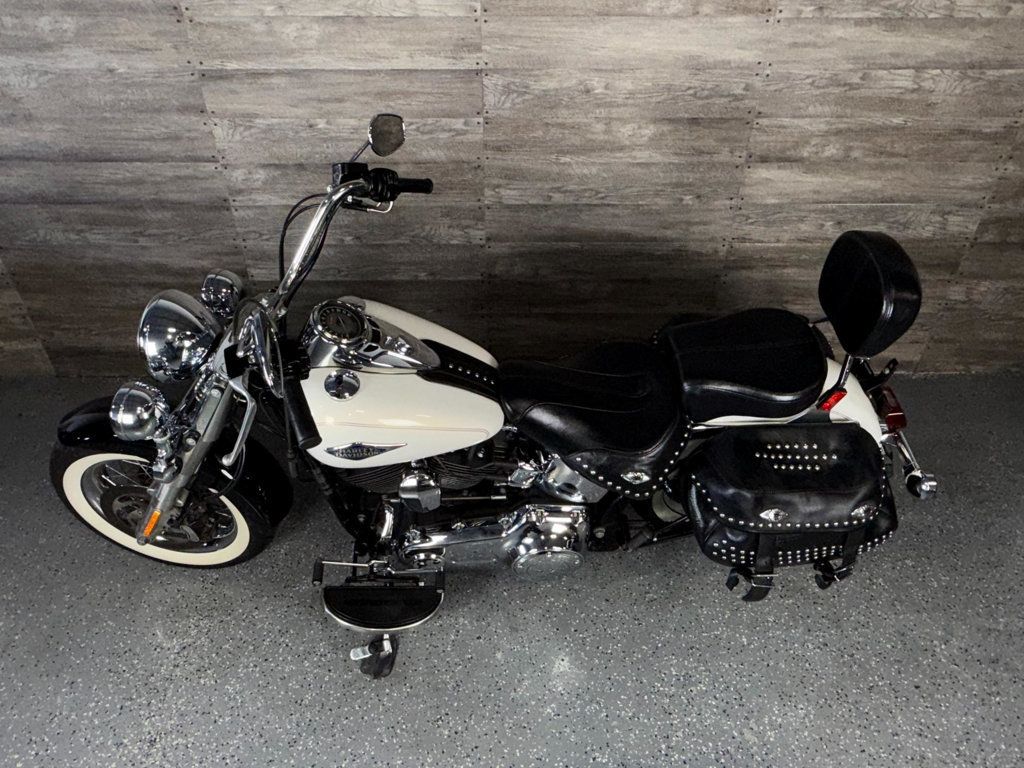 2015 Harley-Davidson FLSTC Heritage Softail Classic LOW MILES! - 22919192 - 15