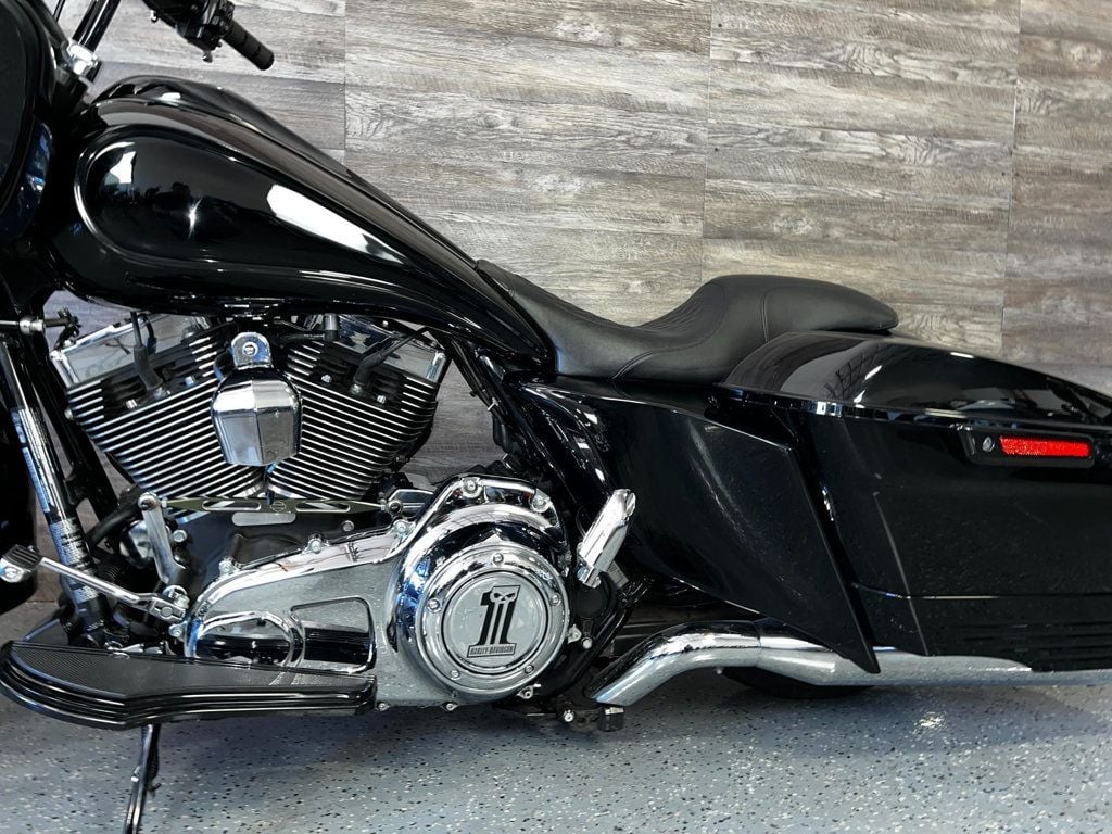 2015 Harley-Davidson FLTRX Road Glide Custom! - 22646100 - 12