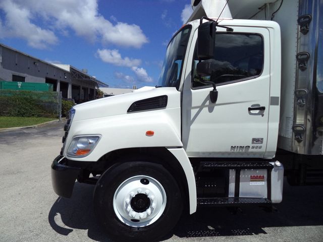2015 HINO 268A 20ft Refrigerated Box Truck Thermo King T680 & Liftgate - 22899241 - 24