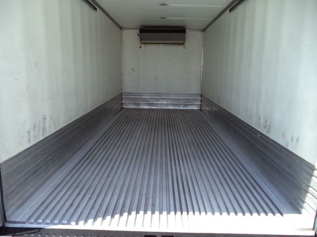 2015 HINO 268A 20ft Refrigerated Box Truck Thermo King T680 & Liftgate - 22899241 - 27