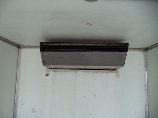 2015 HINO 268A 20ft Refrigerated Box Truck Thermo King T680 & Liftgate - 22899241 - 29