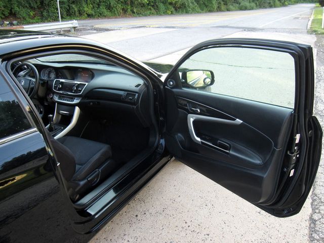 2015 Honda Accord Coupe 2dr I4 Manual EX - 23068594 - 21