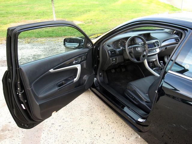 2015 Honda Accord Coupe 2dr V6 Manual EX-L - 23098187 - 16