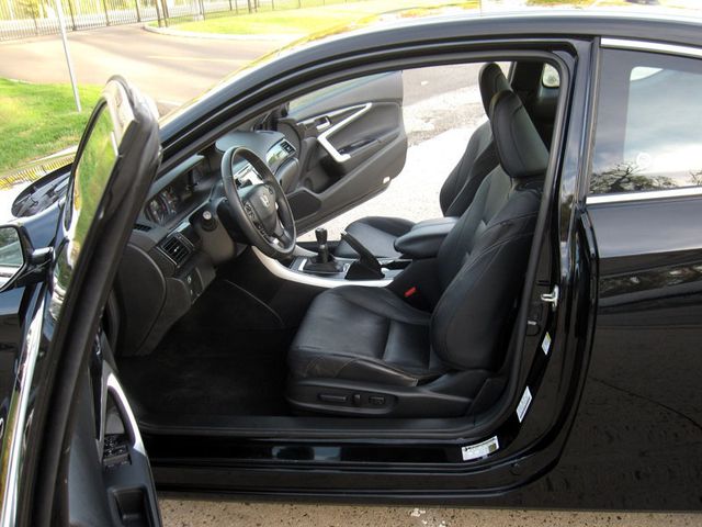 2015 Honda Accord Coupe 2dr V6 Manual EX-L - 23098187 - 17