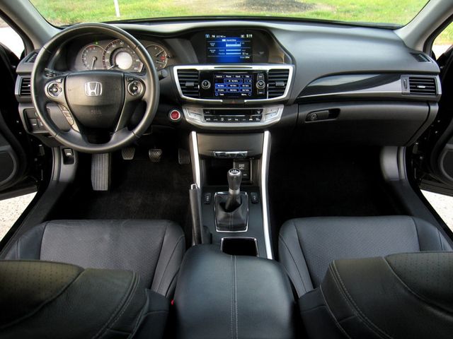 2015 Honda Accord Coupe 2dr V6 Manual EX-L - 23098187 - 20