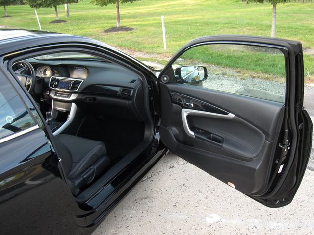 2015 Honda Accord Coupe 2dr V6 Manual EX-L - 23098187 - 21