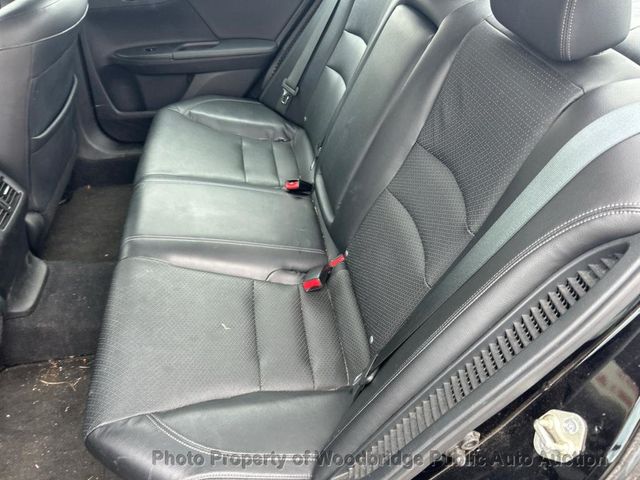 2015 Honda Accord Hybrid 4dr Sedan Touring - 23070486 - 7
