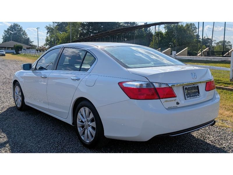 2015 Honda Accord EX photo 5