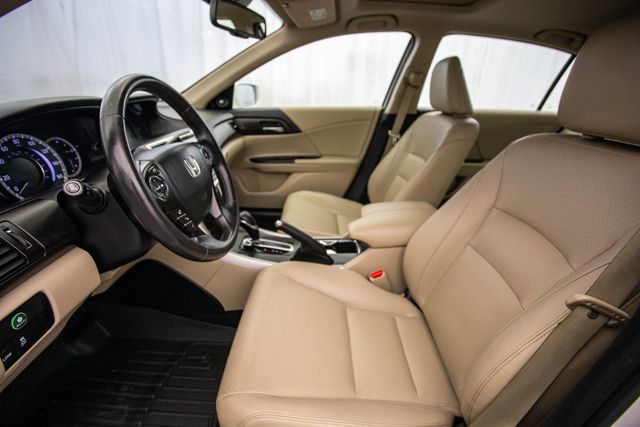2015 Honda Accord Sedan 4dr I4 CVT EX-L - 22399943 - 16