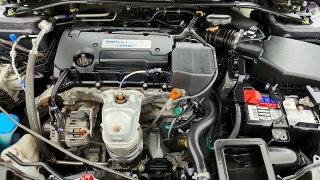 2015 Honda Accord Sedan 4dr I4 CVT EX-L - 23019554 - 26