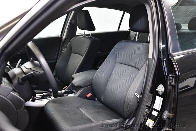 2015 Honda Accord Sedan 4dr I4 CVT LX - 22984713 - 5