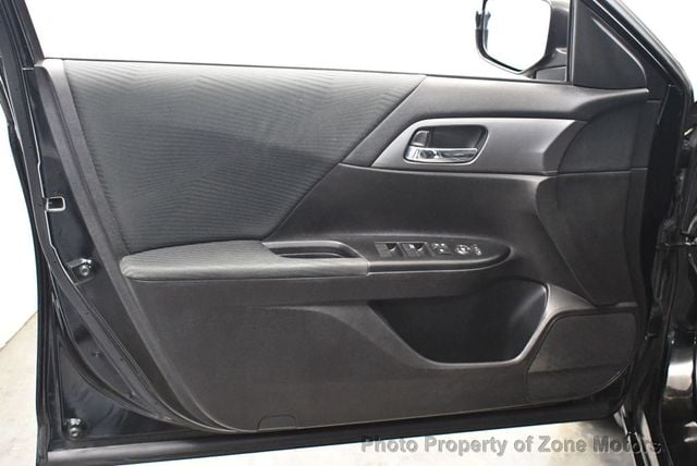 2015 Honda Accord Sedan 4dr I4 CVT LX - 22984713 - 6