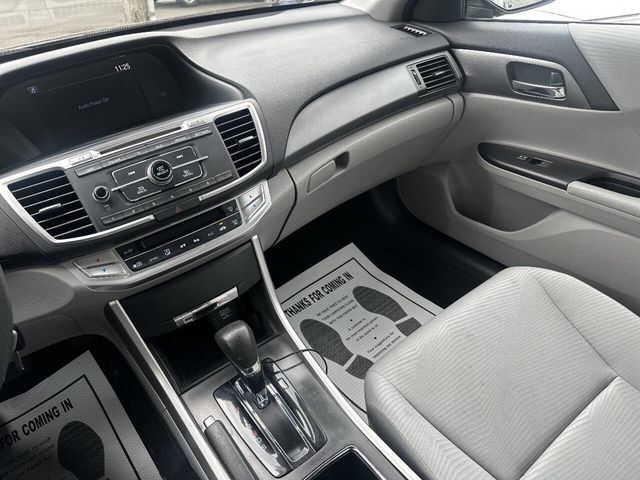 2015 Honda Accord Sedan 4dr I4 CVT LX - 23016153 - 17