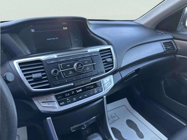 2015 Honda Accord Sedan 4dr I4 CVT LX - 23057199 - 27