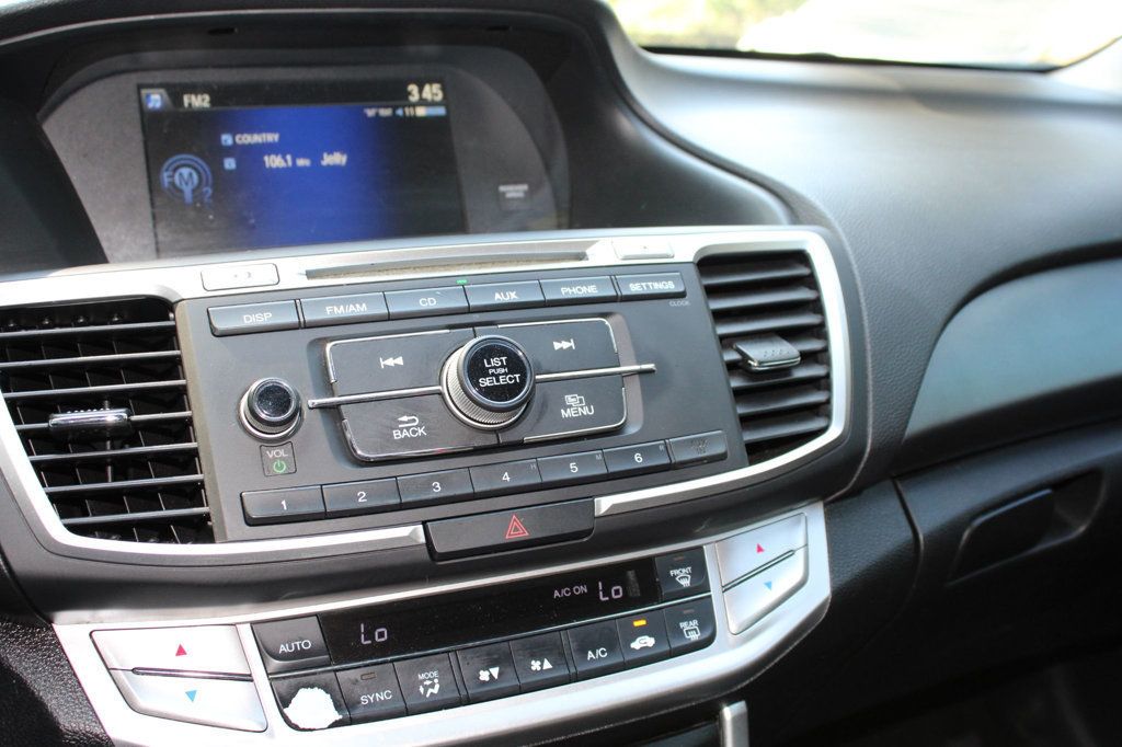2015 Honda Accord LX photo 10