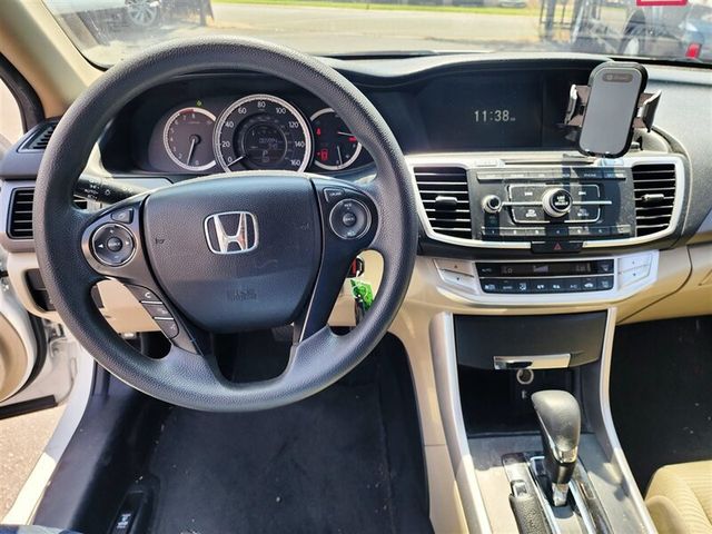 2015 Honda Accord Sedan 4dr I4 CVT LX - 22905709 - 32
