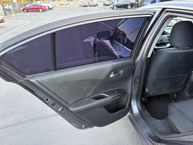 2015 Honda Accord Sedan 4dr I4 CVT LX - 22912729 - 19