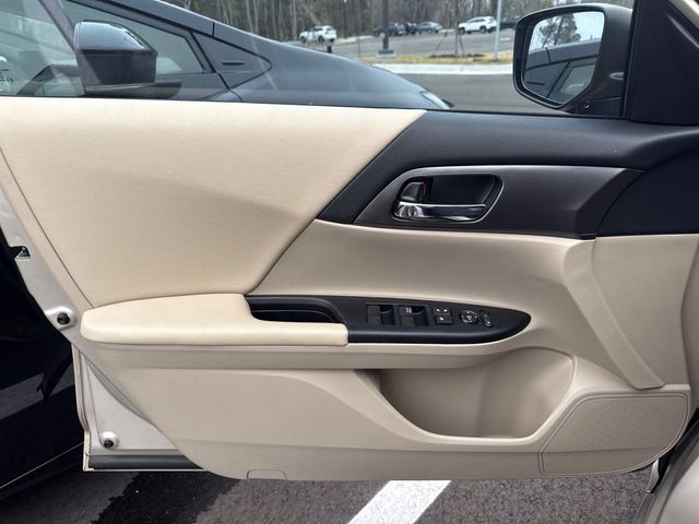 2015 Honda Accord Sedan 4dr I4 CVT LX - 22988021 - 3