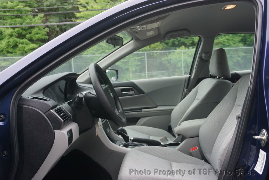 2015 Honda Accord Sedan 4dr I4 CVT LX - 23063248 - 9
