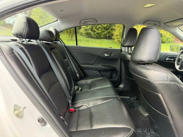 2015 Honda Accord Sedan 4dr I4 CVT Sport - 23002551 - 18