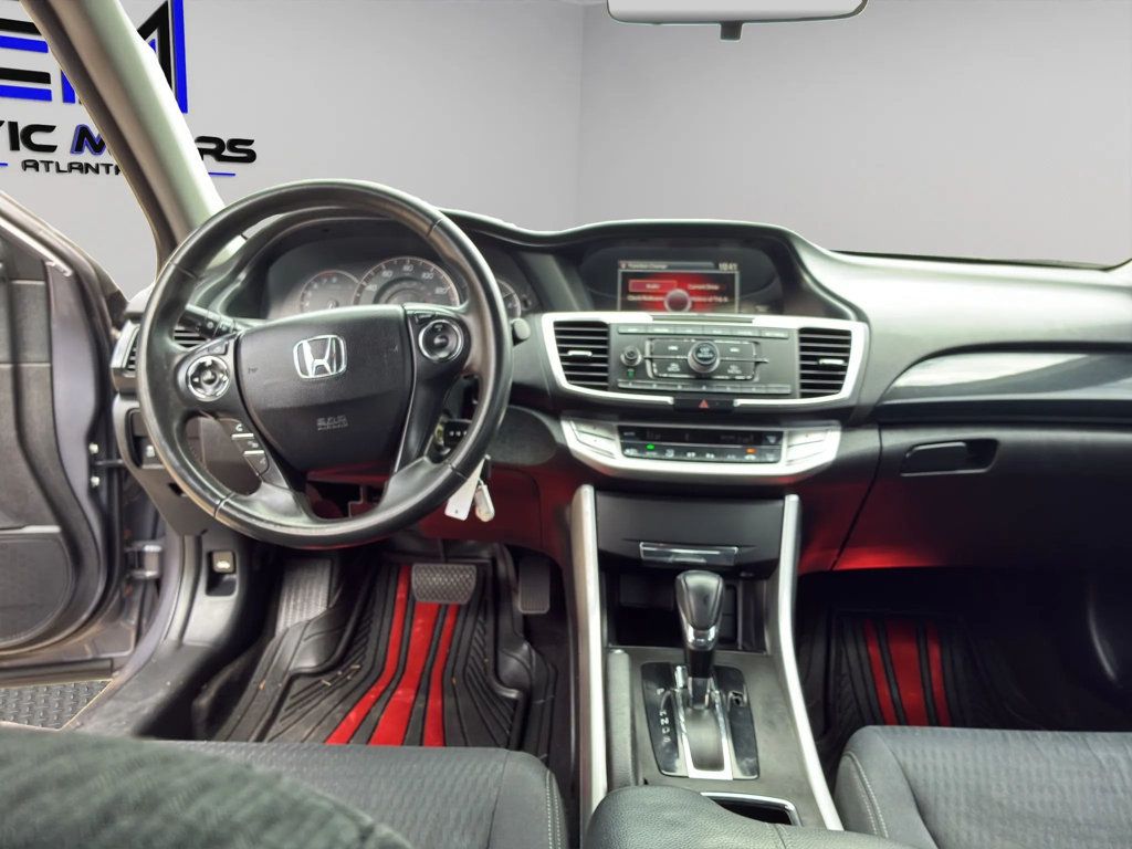 2015 Honda Accord Sedan 4dr I4 CVT Sport - 23056450 - 13