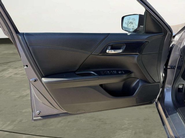 2015 Honda Accord Sedan 4dr I4 CVT Sport - 22997922 - 10