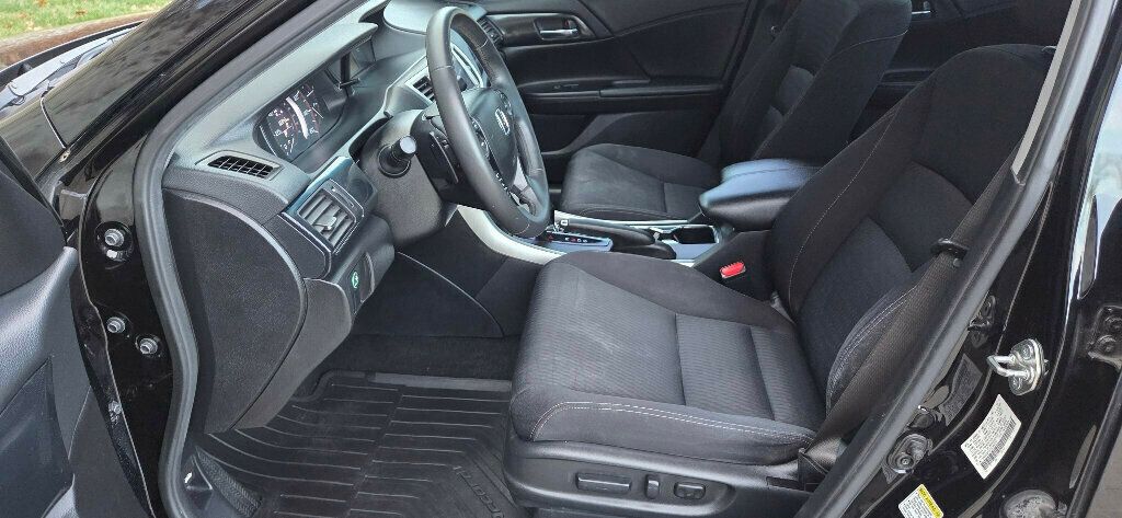 2015 Honda Accord Sedan 4dr I4 CVT Sport - 22965987 - 10