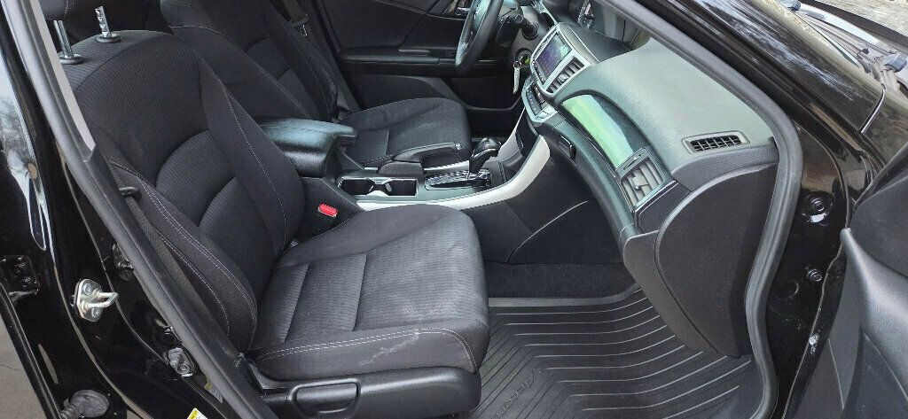 2015 Honda Accord Sedan 4dr I4 CVT Sport - 22965987 - 20