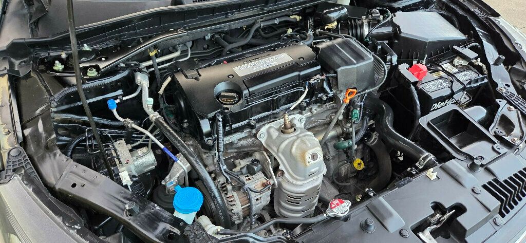 2015 Honda Accord Sedan 4dr I4 CVT Sport - 22965987 - 29