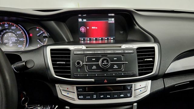 2015 Honda Accord Sedan 4dr I4 CVT Sport - 22942625 - 16