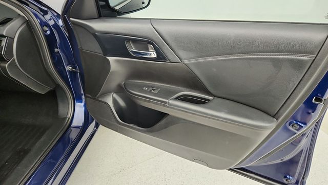 2015 Honda Accord Sedan 4dr I4 CVT Sport - 22942625 - 24