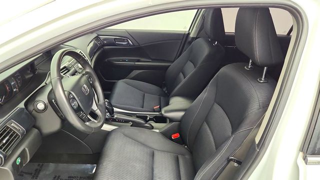 2015 Honda Accord Sedan 4dr I4 CVT Sport - 23099875 - 18
