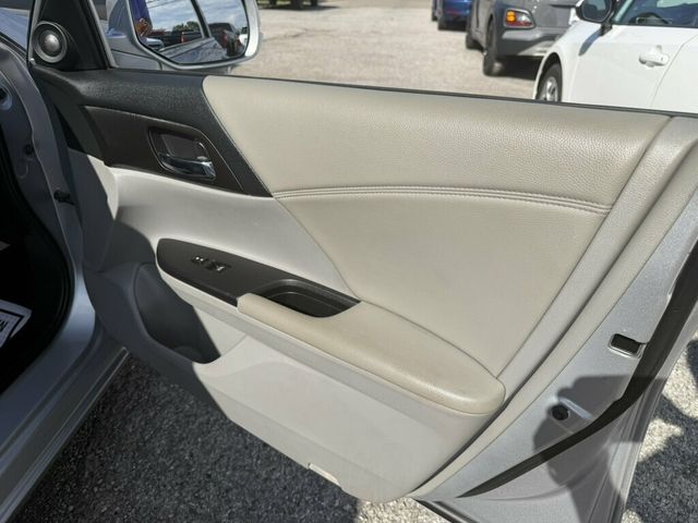 2015 Honda Accord Sedan 4dr V6 Automatic EX-L - 23097182 - 15
