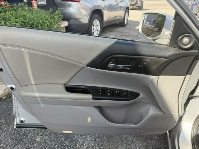 2015 Honda Accord Sedan 4dr V6 Automatic EX-L - 23097182 - 18
