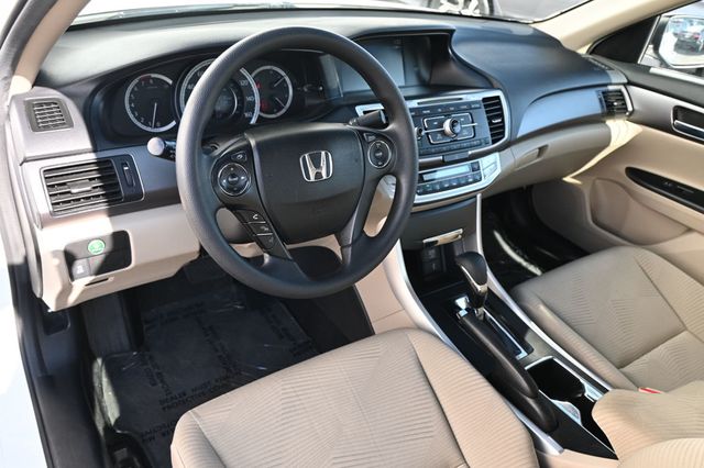 2015 Honda Accord Sedan LX  - 22941700 - 6