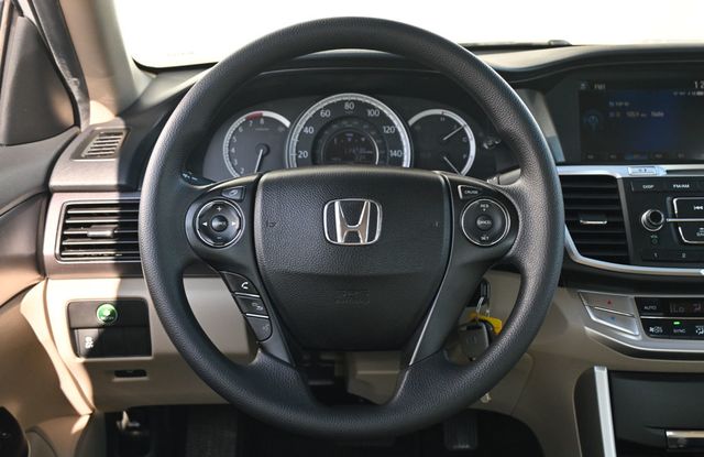 2015 Honda Accord Sedan LX  - 22941700 - 8