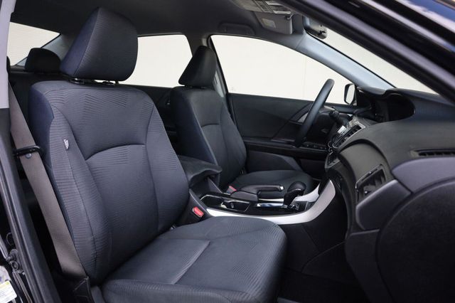 2015 Honda Accord Sedan LX - 23081987 - 26