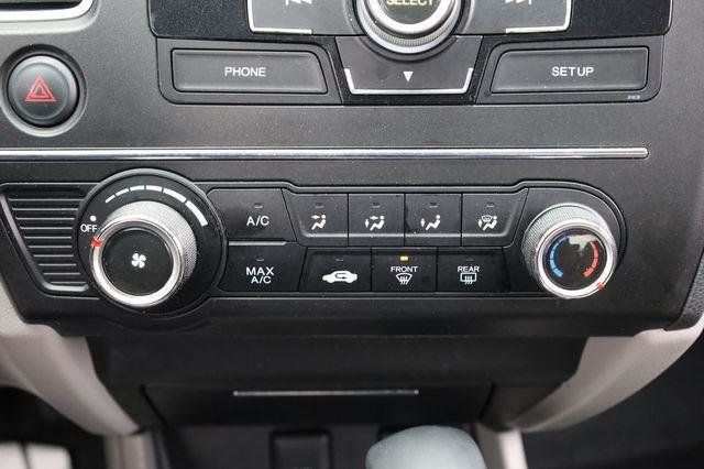 2015 Honda Civic LX - 23047286 - 33