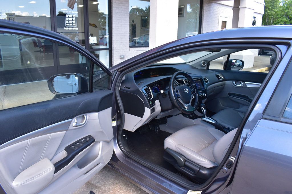 2015 Honda Civic Hybrid 4dr Sedan L4 CVT w/Leather - 23070727 - 9