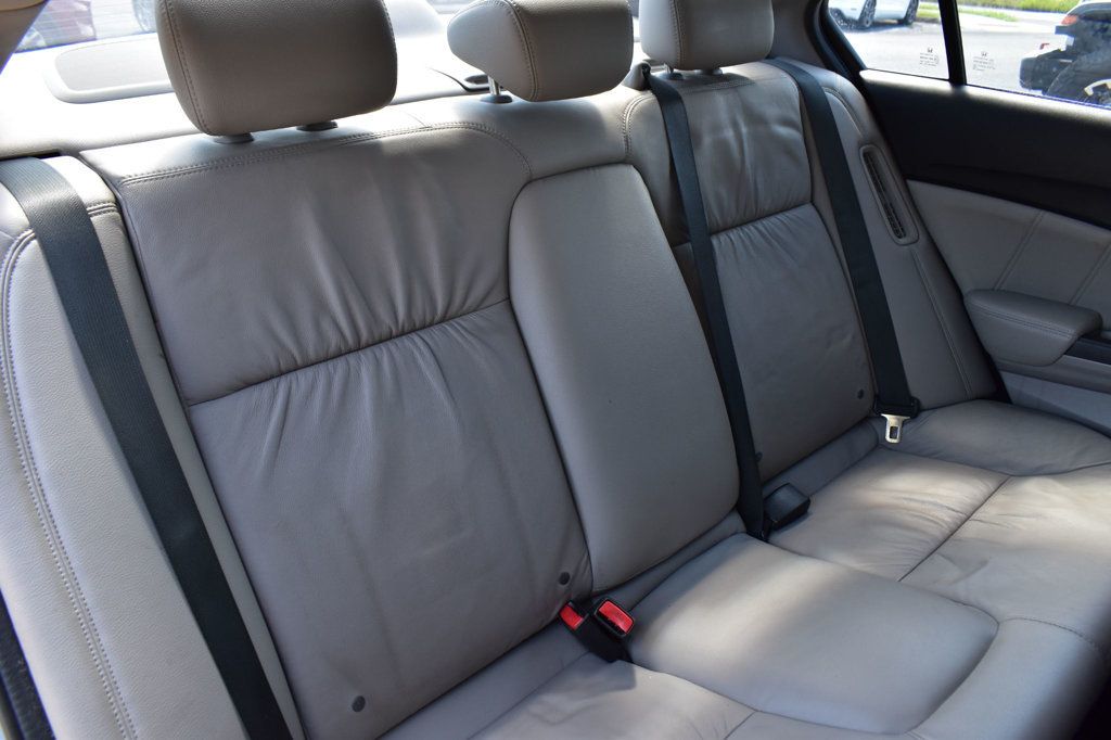 2015 Honda Civic Hybrid 4dr Sedan L4 CVT w/Leather - 23070727 - 14