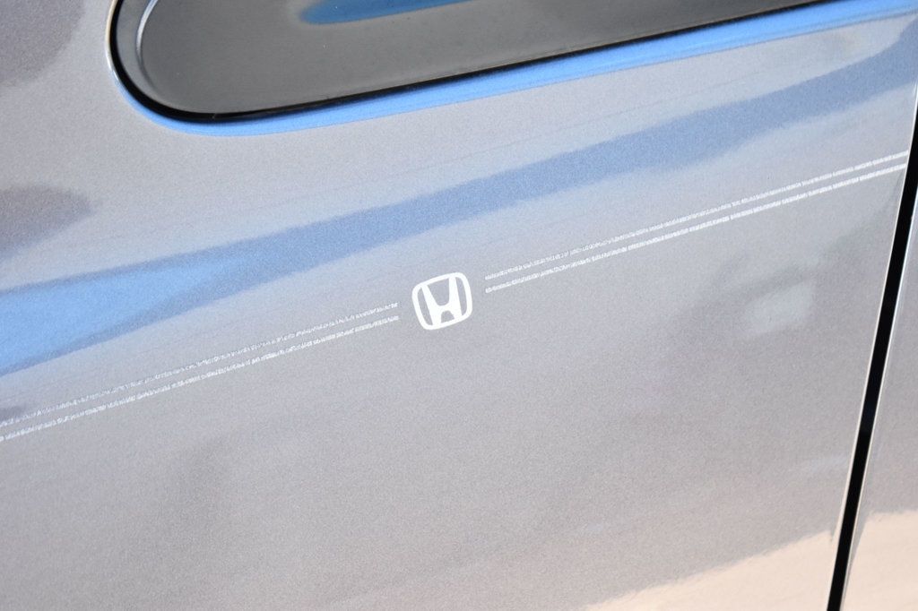 2015 Honda Civic Hybrid 4dr Sedan L4 CVT w/Leather - 23070727 - 48