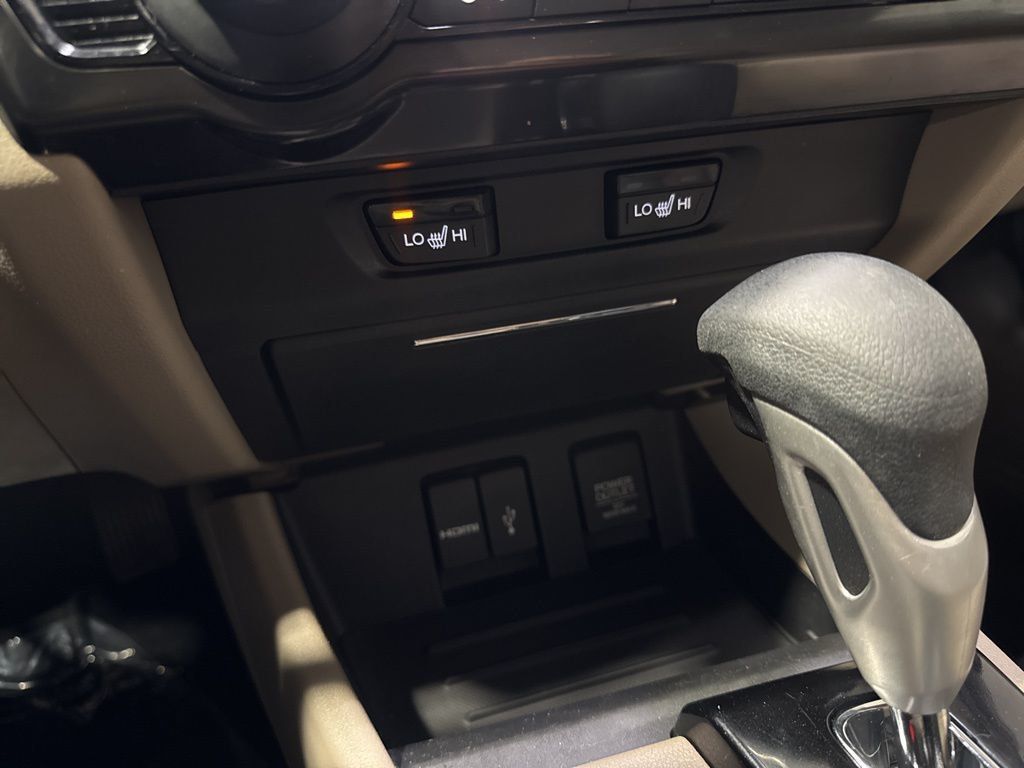 2015 Honda Civic Sedan 4dr CVT EX-L - 23008516 - 22